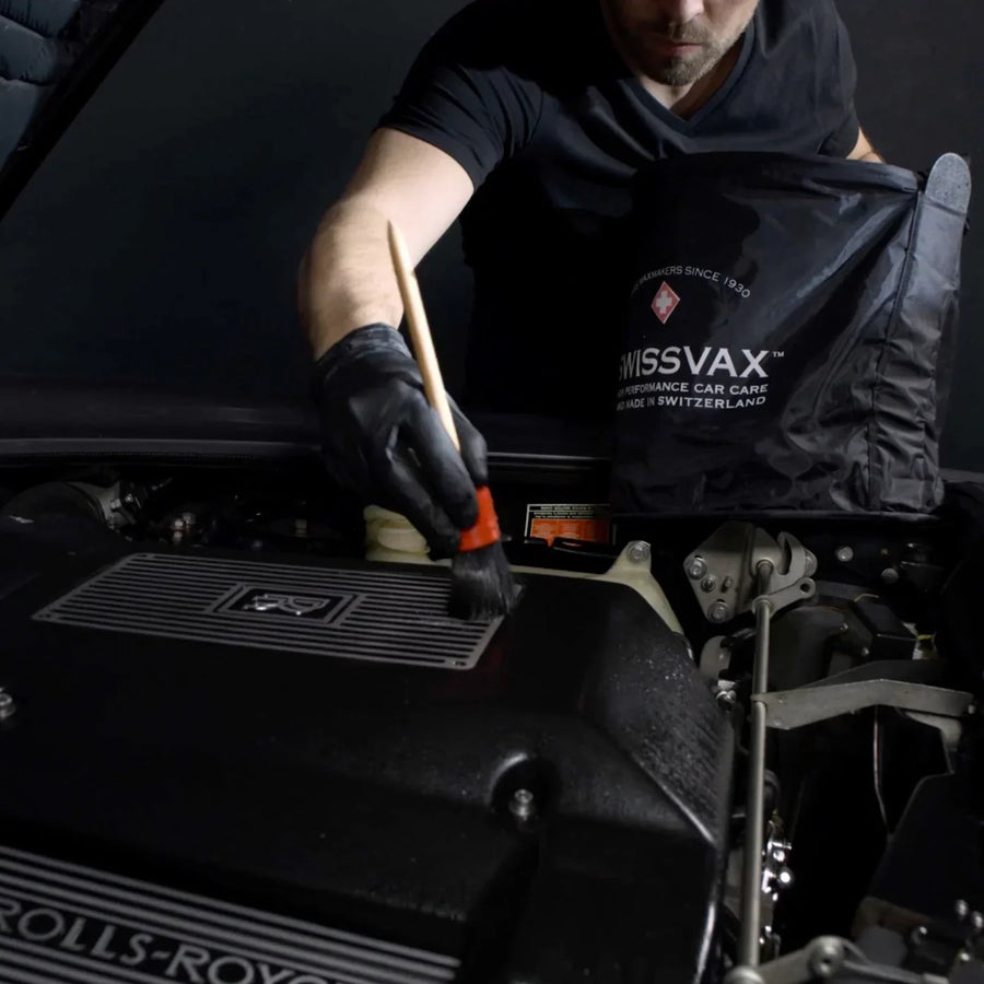 Engine Bay Cleaning & Sealing – How to Do It Professionally, Safely and Without Stress